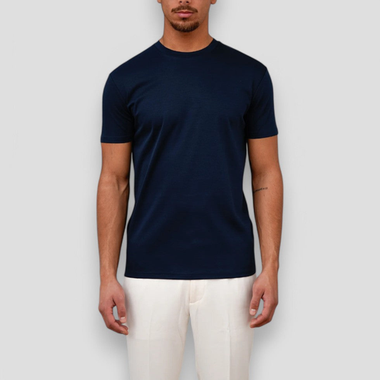 Camiseta Básica con Corte Ajustado